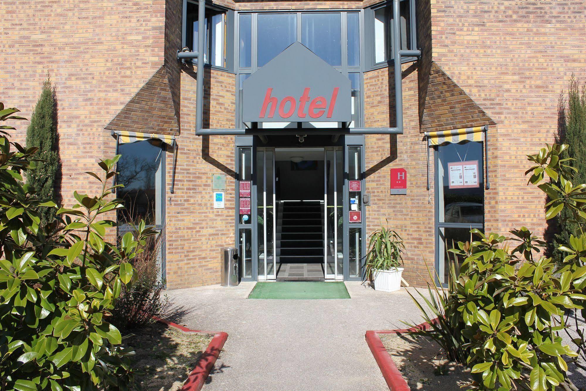 The Originals City, Hotel Novella Confort, Nantes Est Carquefou Exterior foto
